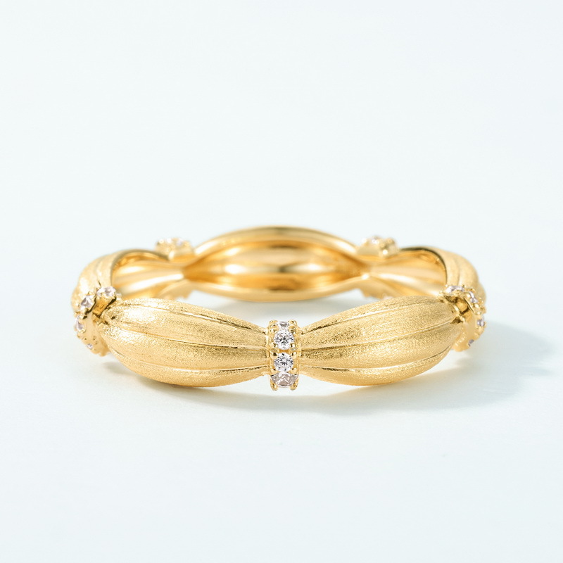 S925 Sterling Silver Gold-Plated Textured Silk Satin Zircon Ring