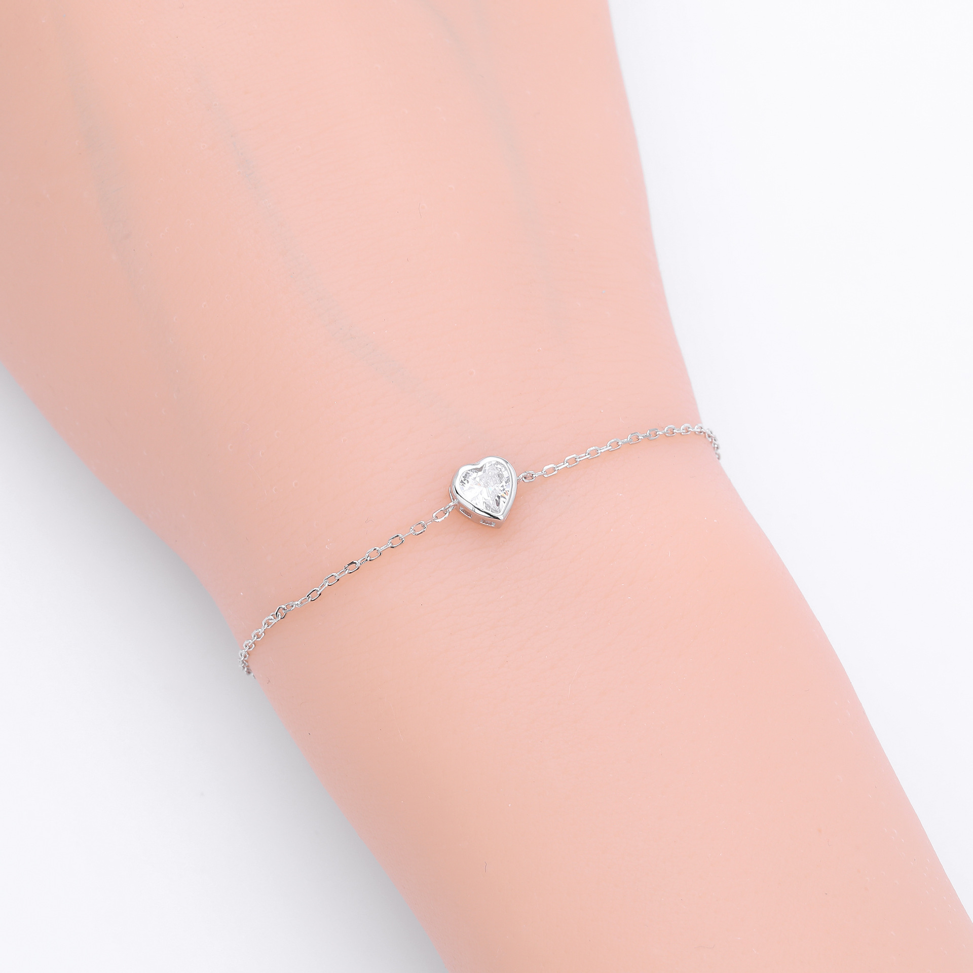 S925 Sterling Silver Zircon Heart Bracelet