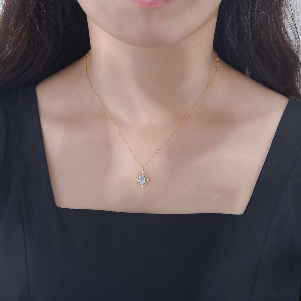 S925 Sterling Silver Drop-Shaped Sky Blue Topaz Pendant Necklace