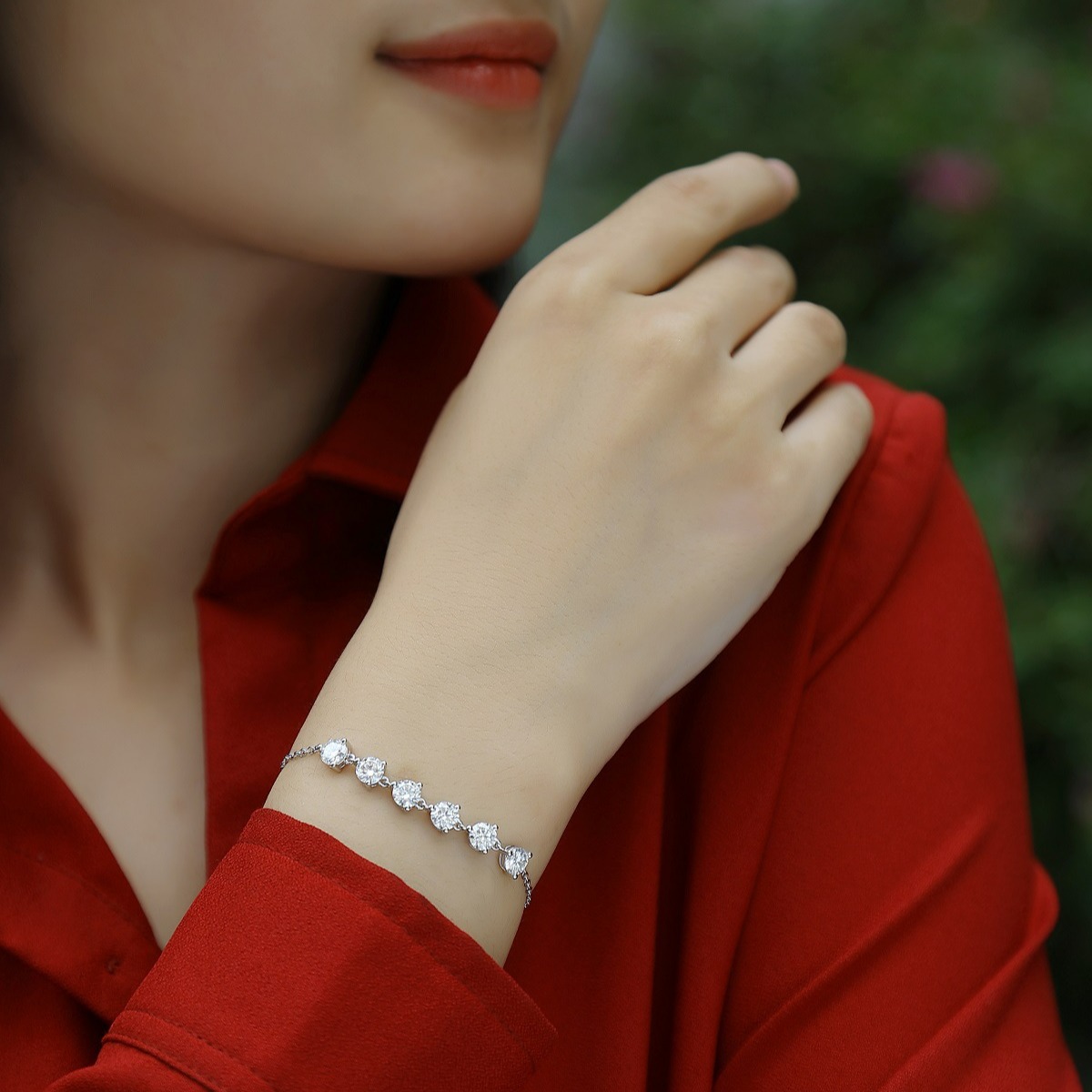 New S925 Silver Moissanite Bracelet with Dreamy Hues
