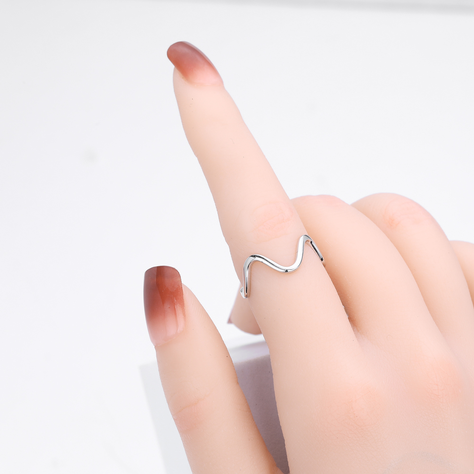 S925 Sterling Silver Ring, Stylish and Simple Wavy Lines