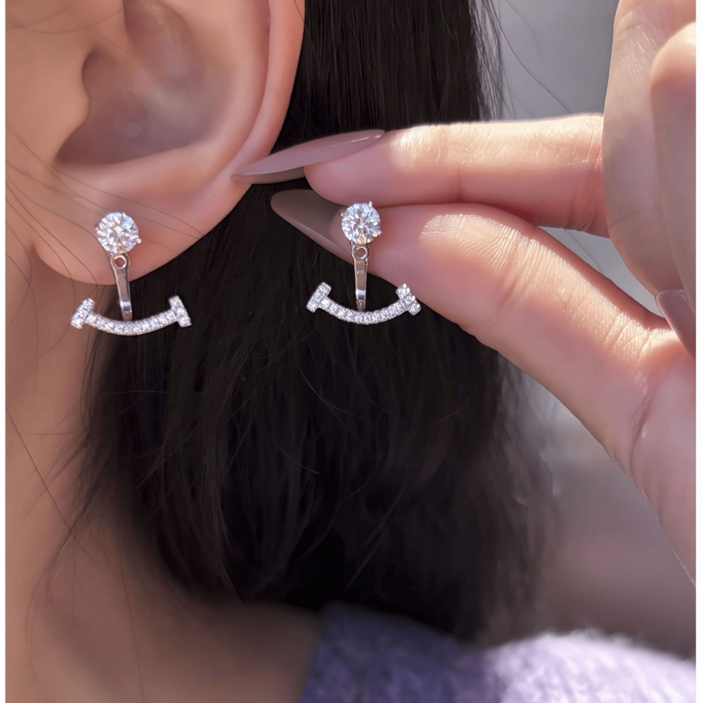 S925 Sterling Silver Moissanite Smiley Face Stud Earrings