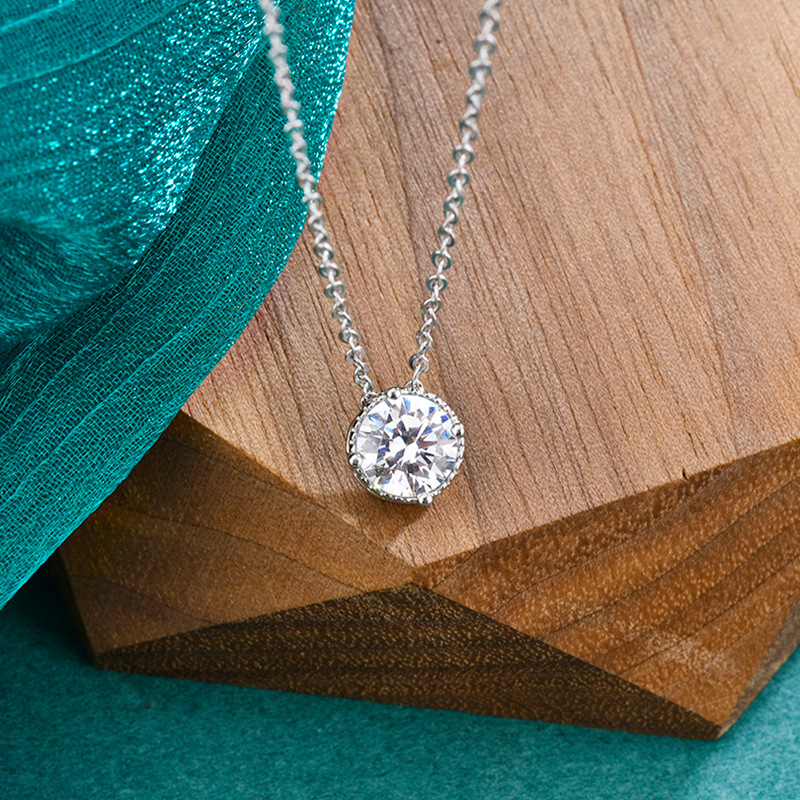 S925 Sterling Silver Moissanite Simple round Cake Pendant Necklace