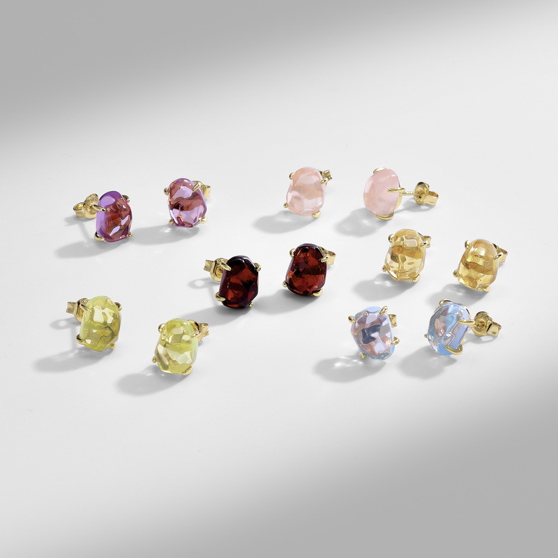 S925 Sterling Silver Gold-plated Irregular Natural Crystal Four-prong Earrings