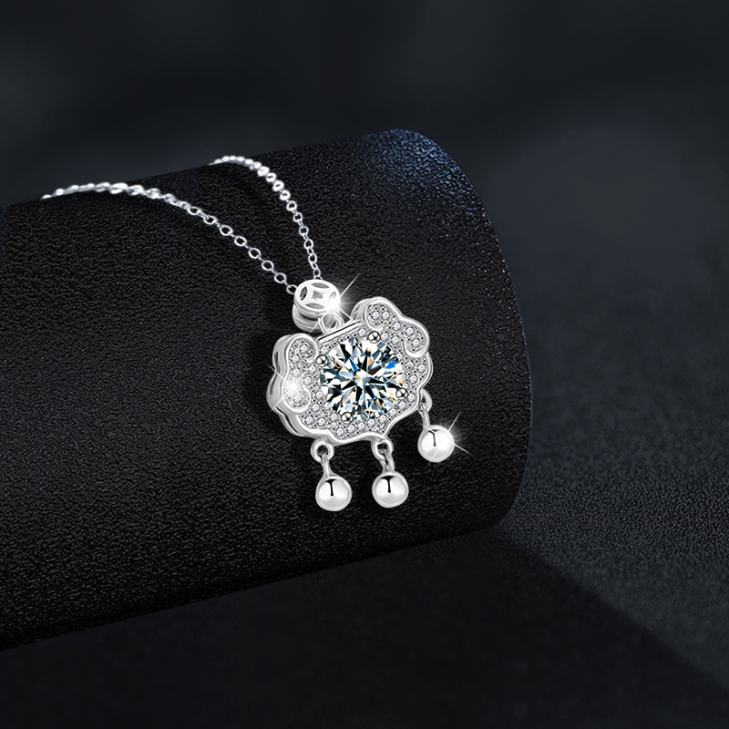S925 Sterling Silver Moissanite Good Fortune Safety Lock Necklace
