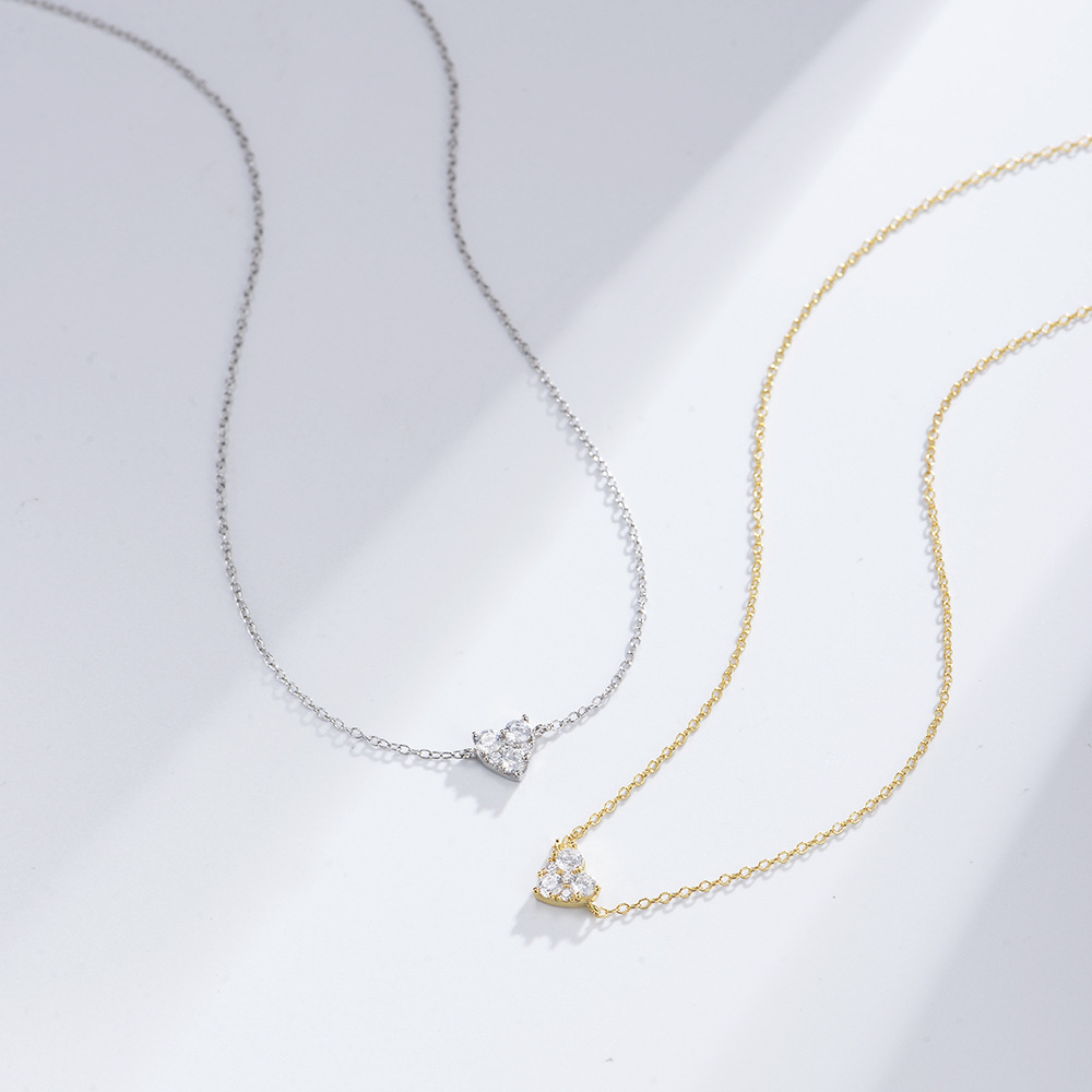 S925 Sterling Silver Small Zircon Diamond Loving Heart-Shaped Necklace