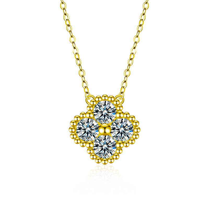 S925 Sterling Silver Moissanite Pendant Clover Necklace