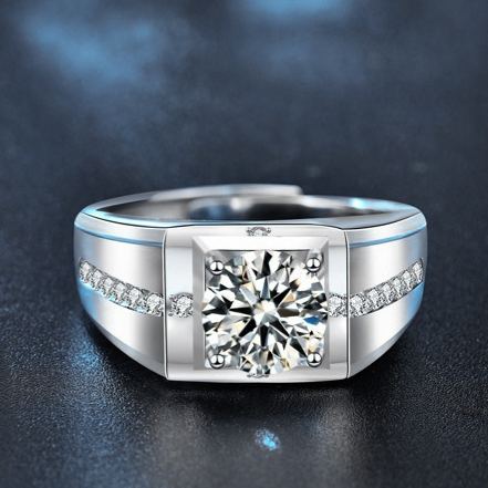 S925 Sterling Silver Cross Arrangement Moissanite Ring