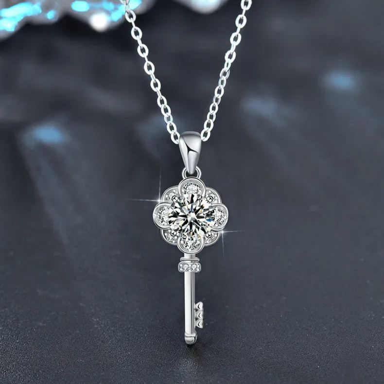 S925 Sterling Silver Moissanite Key Pendant Necklace