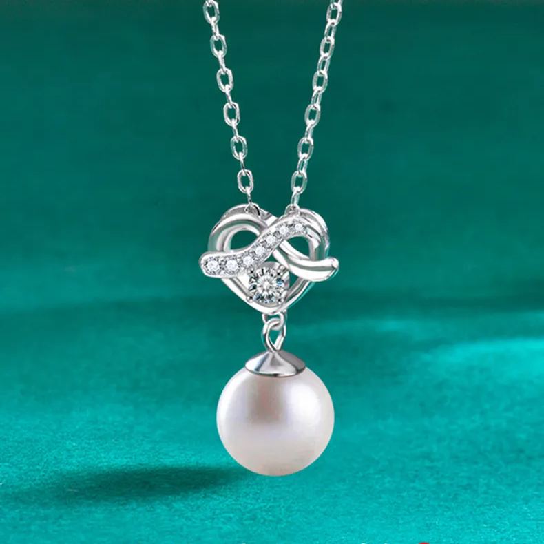 S925 Sterling Silver Moissanite Loving Heart Pearl Pendant Necklace