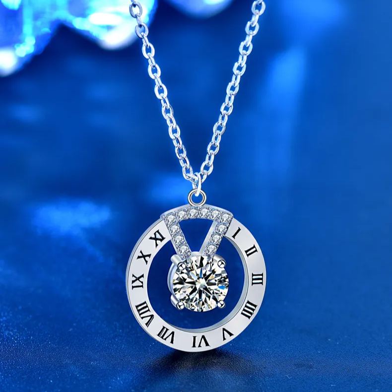 S925 Sterling Silver Moissanite Lucky Plate Pendant Necklace