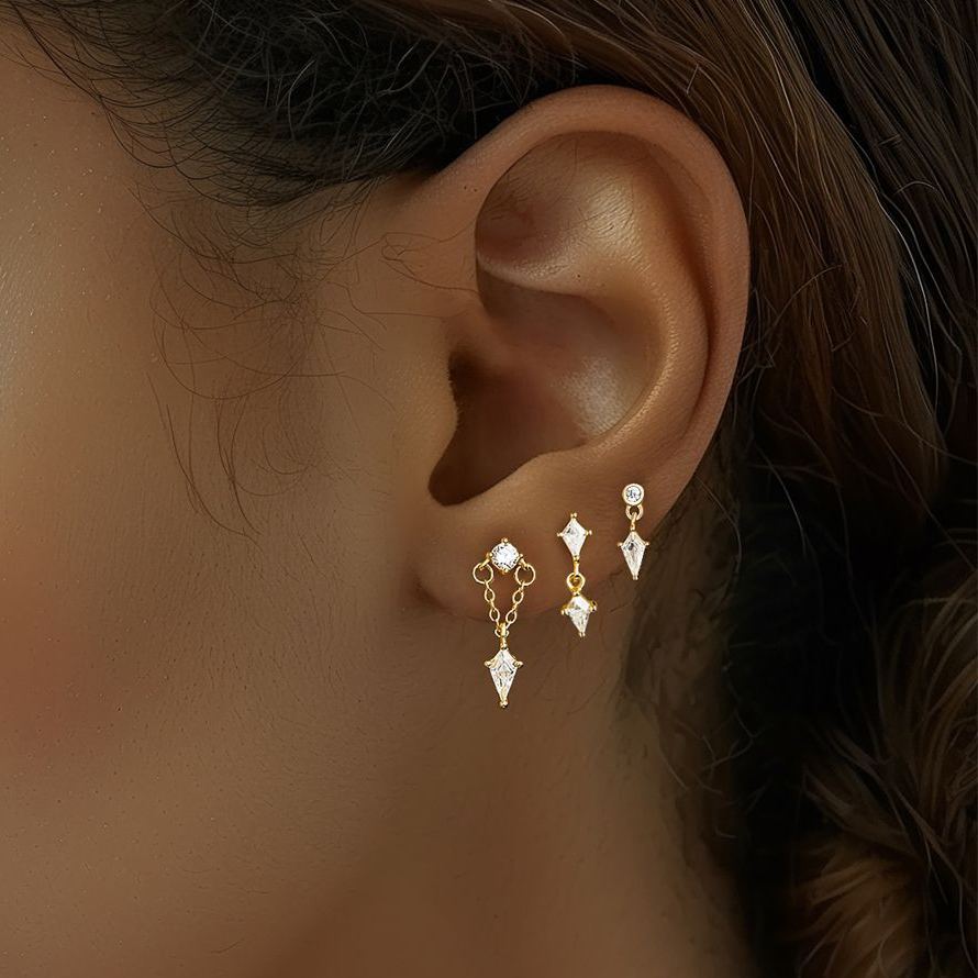 S925 sterling silver stud earrings with cubic zirconia