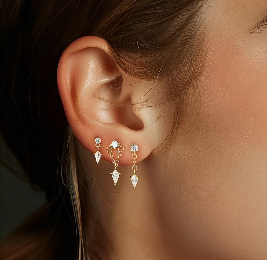 S925 sterling silver stud earrings with cubic zirconia