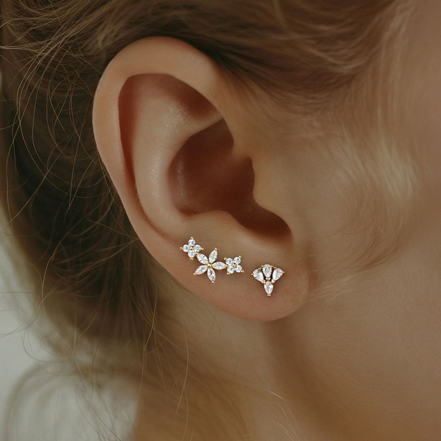 S925 Sterling Silver Teardrop-Shaped Stud Earrings with Zirconia