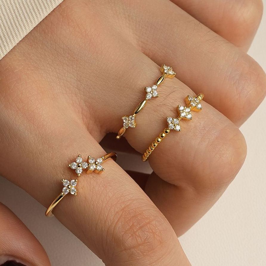 S925 Sterling Silver Flower Ring with Zirconia