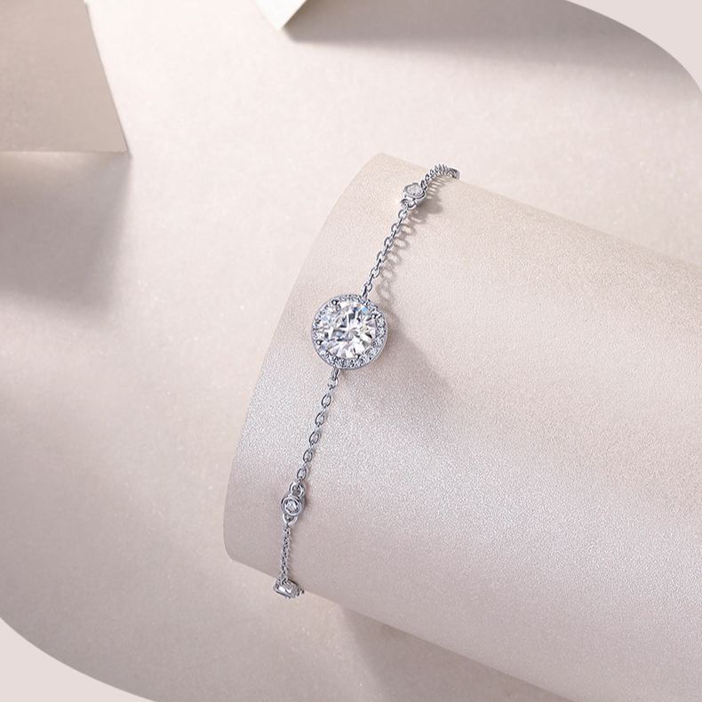 925 Sterling Silver Moissanite Five-Flower Bracelet