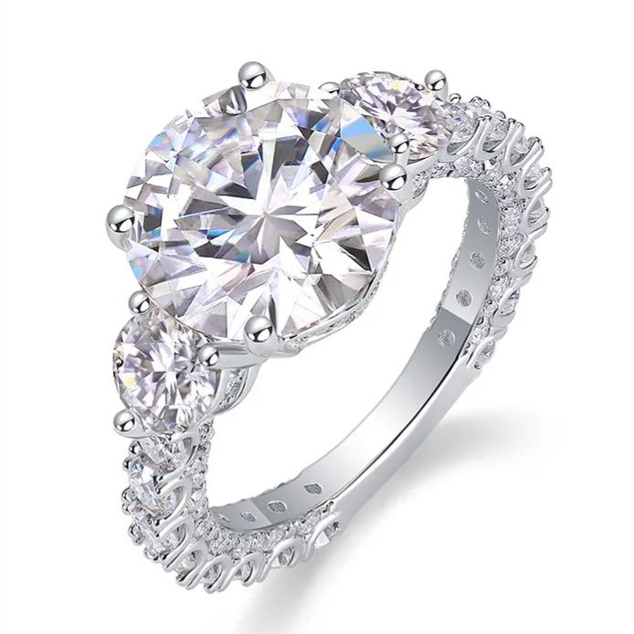 S925 Sterling Silver Ring with Moissanite