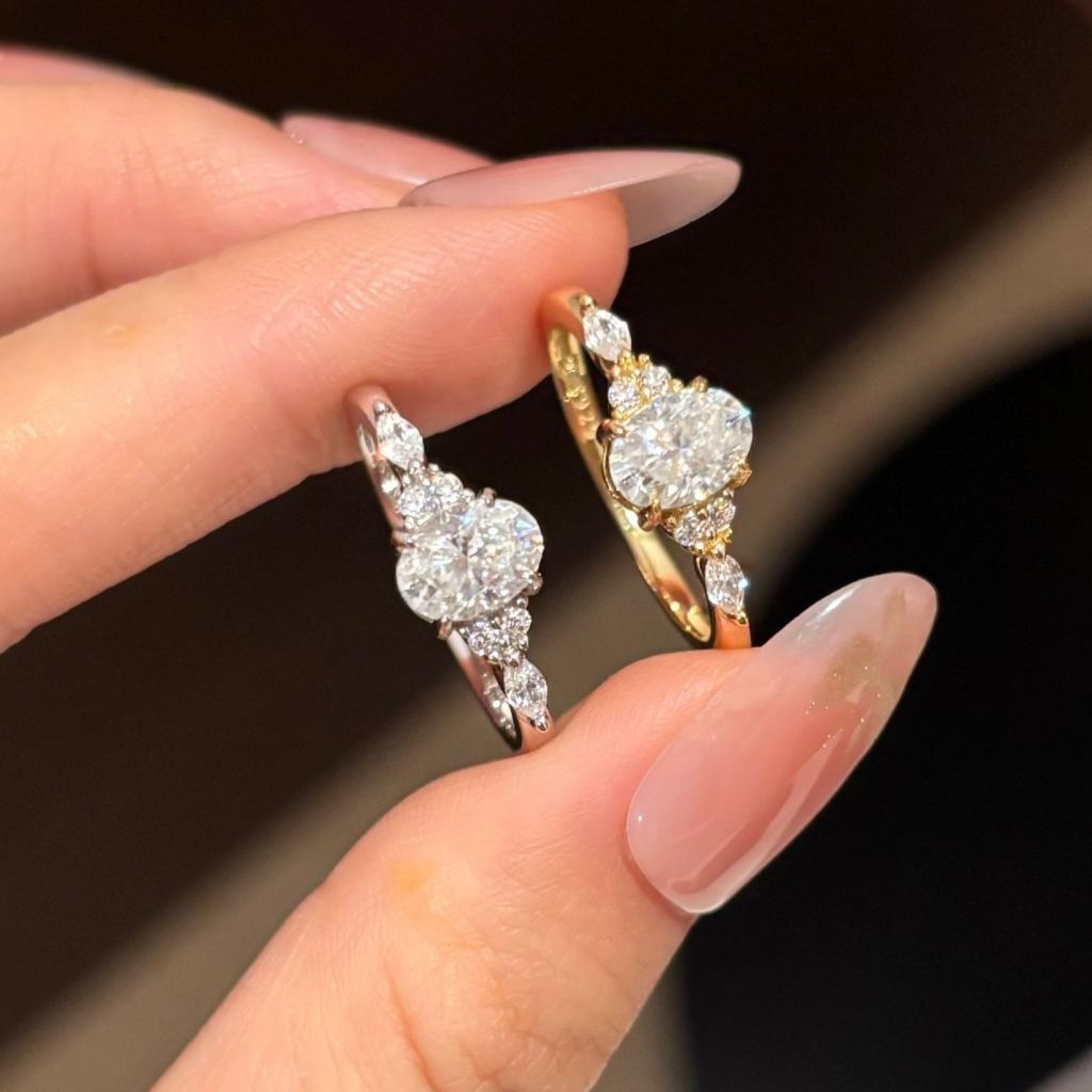 S925 Silver "Pigeon's Egg" Moissanite Ring