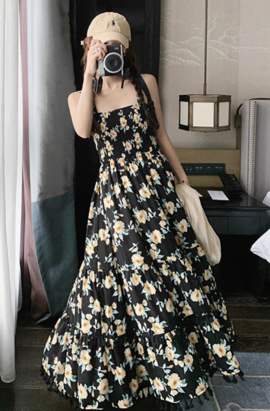 女性用ブラック花柄ドレススーツ、Sサイズ、デザインカーディガンサスペンダースカート