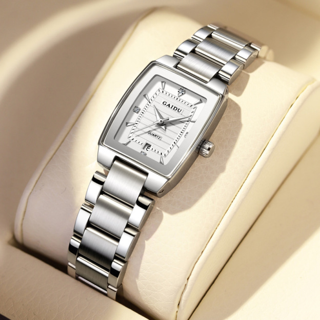 Vintage Lady Wristwatch Silver Steel Elegant Quartz Handwatch