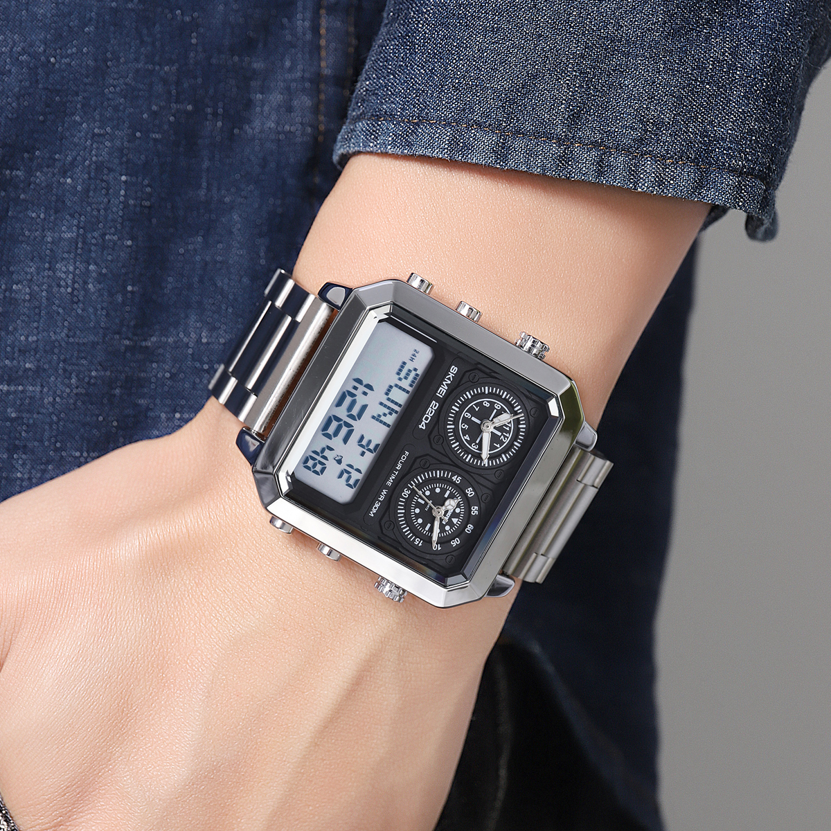 Dual movement multifunctional sports waterproof electronic watch