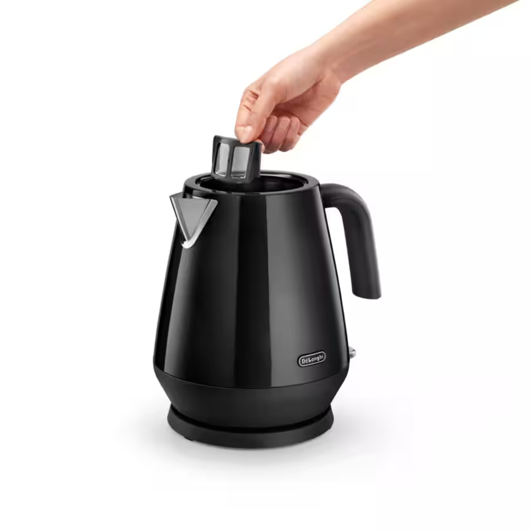 Delonghi Eclettica Bold Black Kettles KBY2001.BK