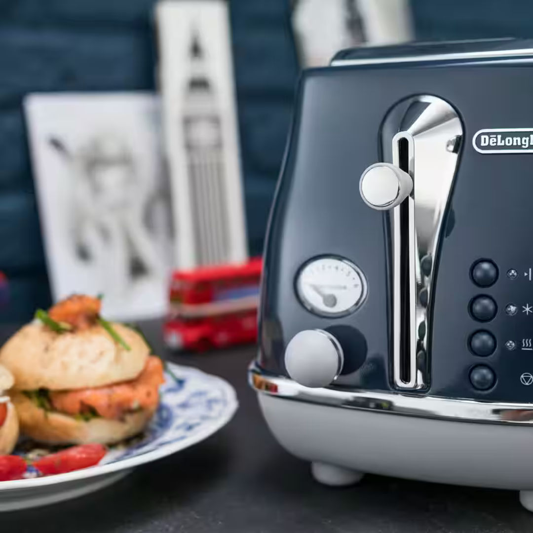 Delonghi Icona Capitals London Blue Toasters CTOC2103.BL