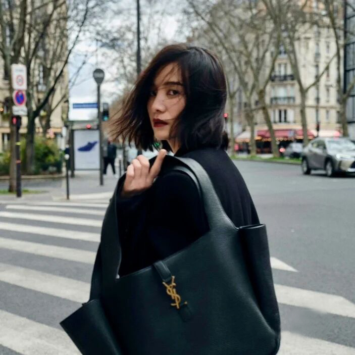 【SAINT LAURENT】ECLAT 独占モデル・富岡佳