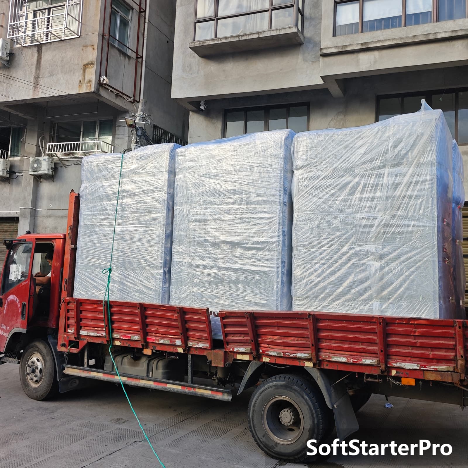 10KV Solid State Soft Starter High Voltage Mining Cabinet Loaded for Shipment