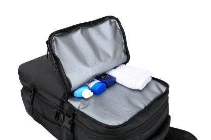 カジュアル ギフト クリスマス バックパック 通学 通勤 旅行用 背面ファスナー サイドポケット ショルダーベルト 撥水 15.6インチ ポケット 多い リュックサック 大きめ 軽量 おしゃれ