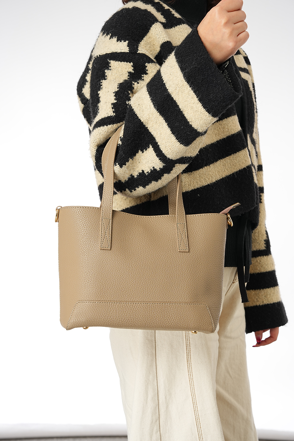 【SNSで話題沸騰★】 トートバッグ レディース ミニトート 小さめ バッグ ハンドバッグ ショルダーバッグ バック 軽量 上品 かわいい