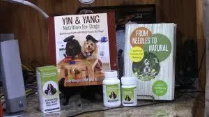 Dr Judy Morgan Book - Yin and Yang Nutrition for Dogs : Maximizing Health with Whole Foods, Not Drugs | Pet Nutrition Support Book
