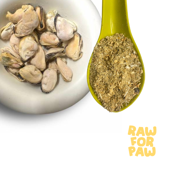 Raw for Paw Freeze Dried Blue Mussel Sprinkles 50g | Freeze-Dried Treats Whole Food Toppers For Dogs and Cats | Premium Pet Treats