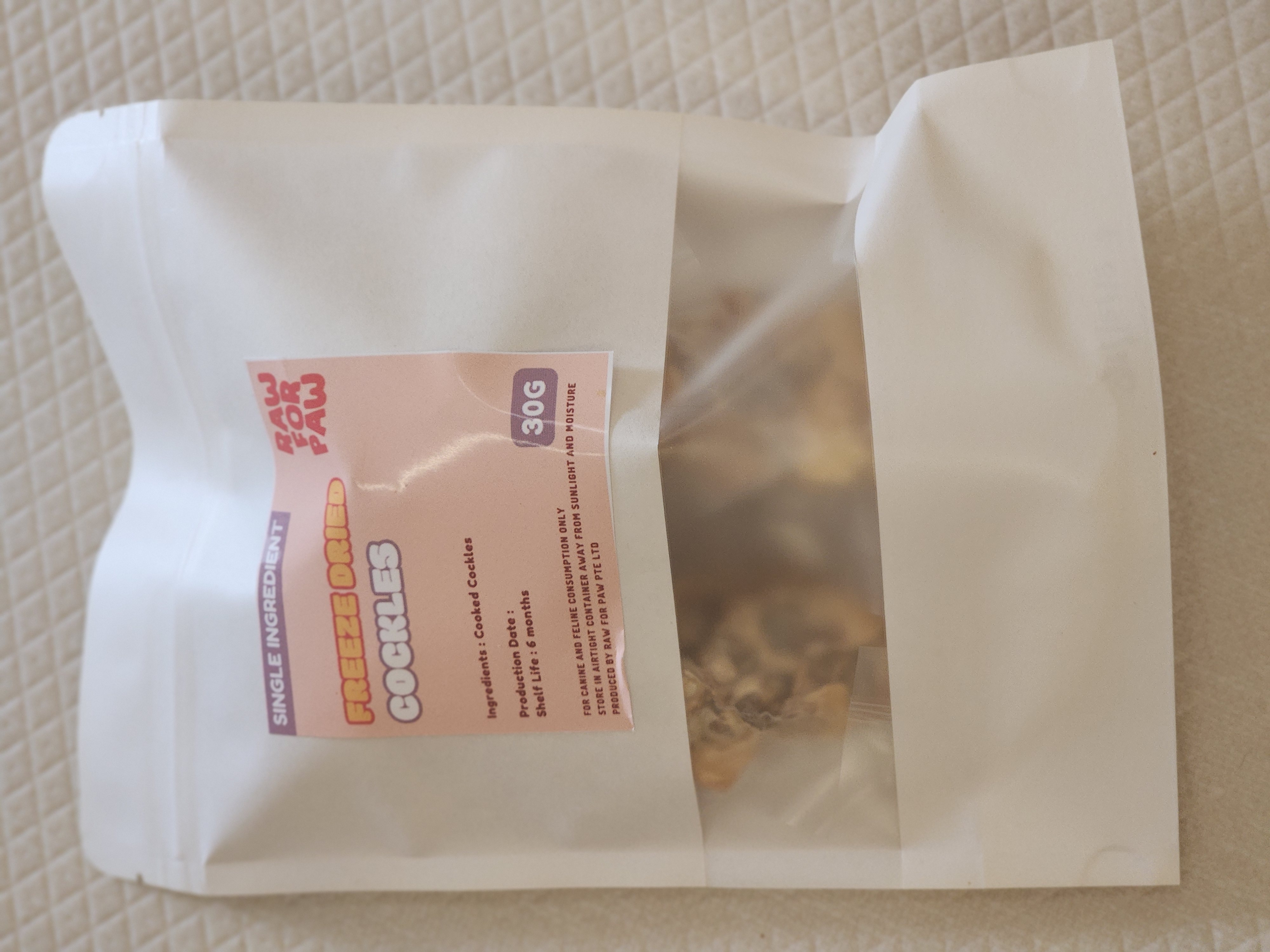 Raw for Paw Freeze Dried Cockles (30g) Mineral Zinc Iron Food Topper for Dogs and Cats