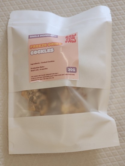 Raw for Paw Freeze Dried Cockles (30g) Mineral Zinc Iron Food Topper for Dogs and Cats