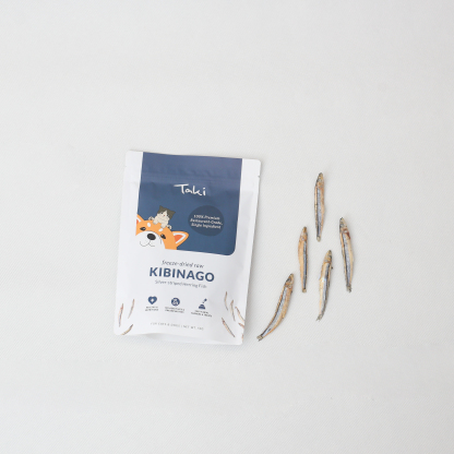 Taki Pets Kibinago Silver Herring (50g) Freeze Dried Omega 3 Skin Coat Treat for Dogs and Cats