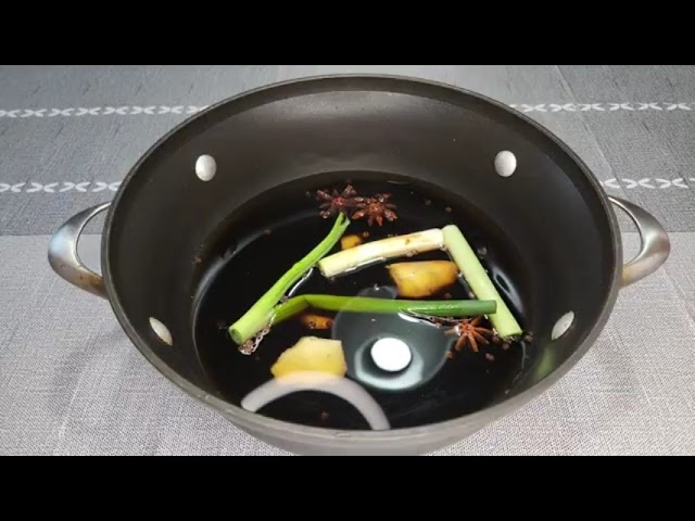 FROZEN MC CHICKEN WHOLE LEG AYAM BEREMPAH L SIZE 辣雞全腿