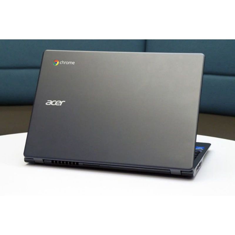 Chromebook - Intel Celeron / 4GB RAM / 32GB SSD Laptop Chrome Book