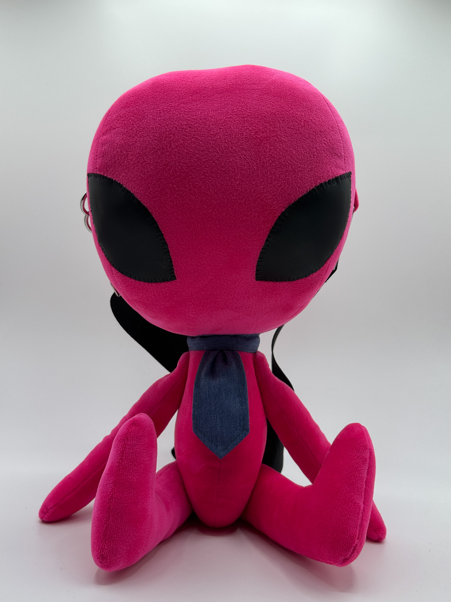 ALIEN PLUSHIE BAG
