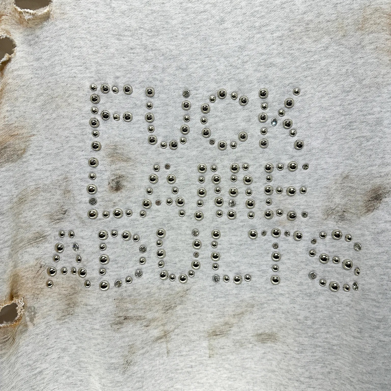 BONE STRUCTURE STUDS SWEATSHIRT BLACK