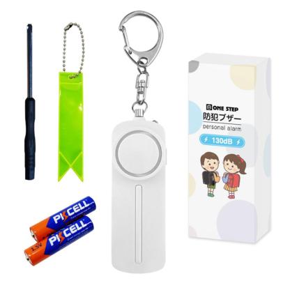 防犯ブザー 大音量 女性 小学 LEDライト 防水 130db 電池付き 反射板 キーホルダー 反射板テープ