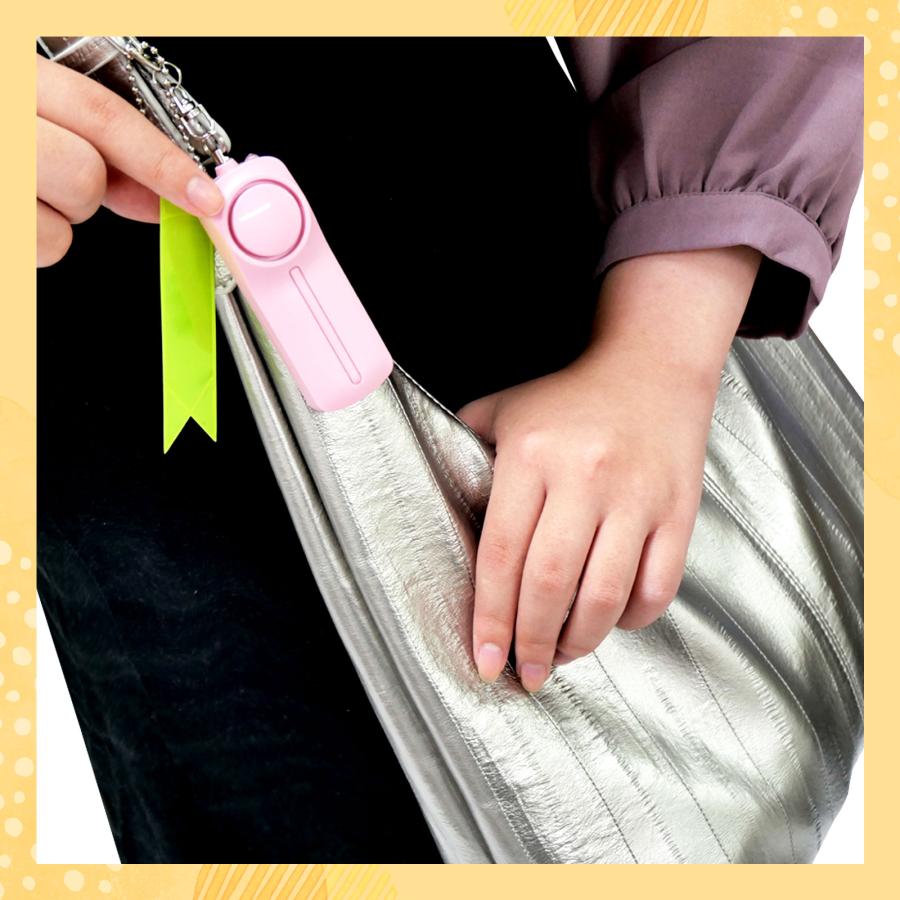 防犯ブザー 大音量 女性 小学 LEDライト 防水 130db 電池付き 反射板 キーホルダー 反射板テープ