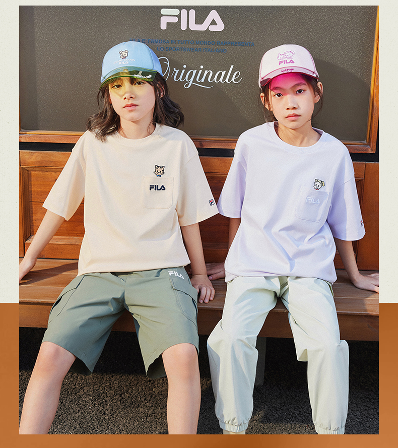 (130 - 170cm) FILA KIDS x OSAMU GOODS Unisex Short Sleeve T-Shirt