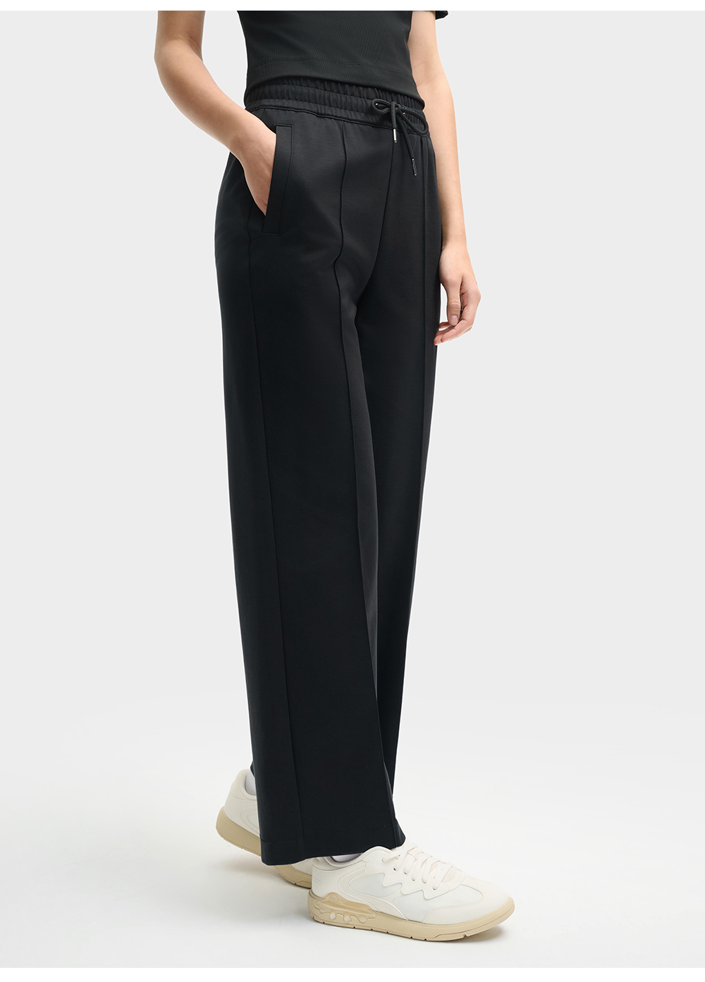 FILA CORE LIFESTYLE MILANO ENJOY A CUP OF JOE Women Knit Pants (Black)