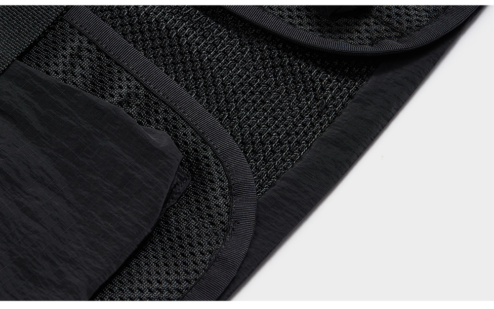 FILA FUSION INLINE URBAN TECH Men Woven Vest (Black)