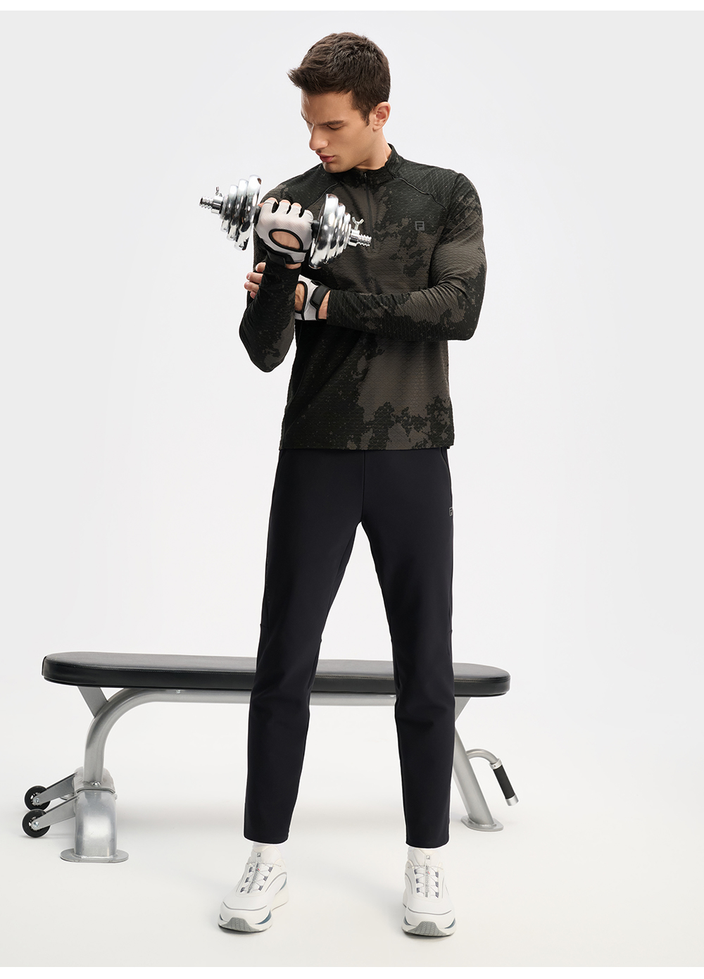 FILA CORE ATHLETICS FITNESS MEN Men Knit Pants (Black)