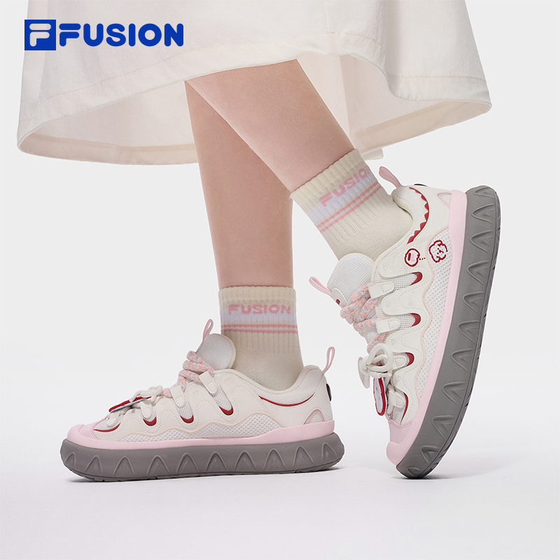 FILA WOMEN'S Skate Shoes