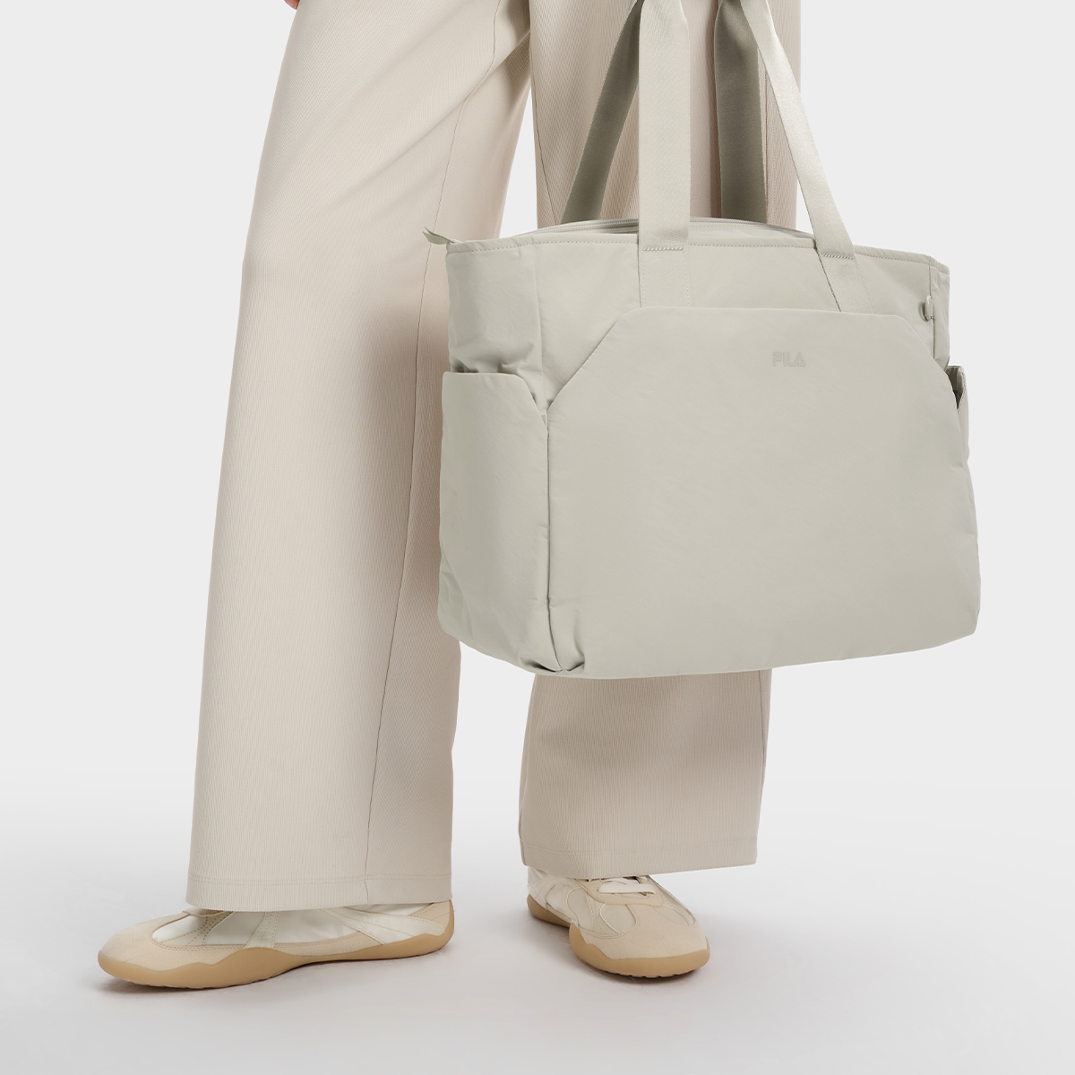 FILA CORE LIFESTYLE WHITE Women HandBag