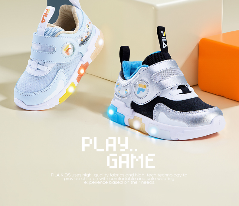 FILA KIDS Boys/Girls PIXELS Light-Up Shoes