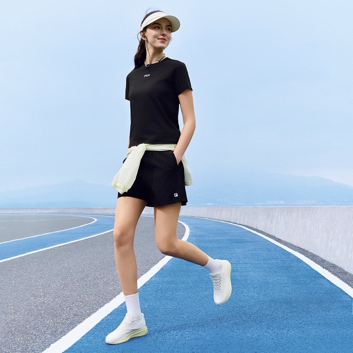 FILA WOMEN'S FITNESS Knitted Short Sleeve Top